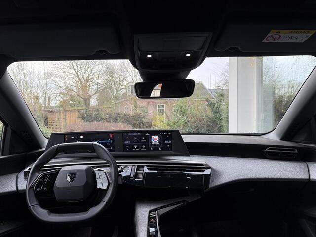 Peugeot 5008 1.2 Hybrid 145 Allure | Climate & Cruise Control | 7-Zitter | Achteruit Rijd Camera | AppleCarplay/ Android Auto |