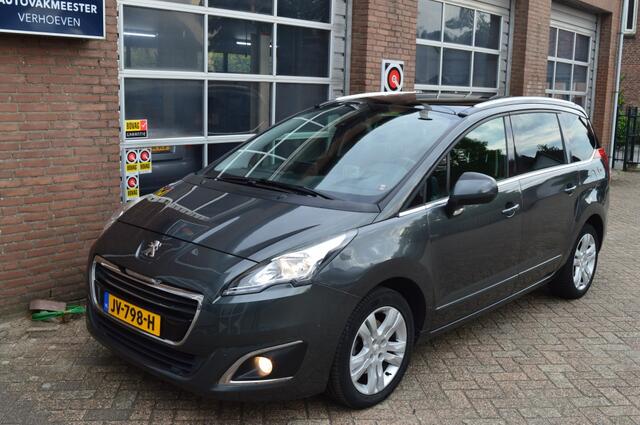 Peugeot 5008 1.6 B.L. Exe, 7 Zitplaatsen, Trekhaak, Navigatie