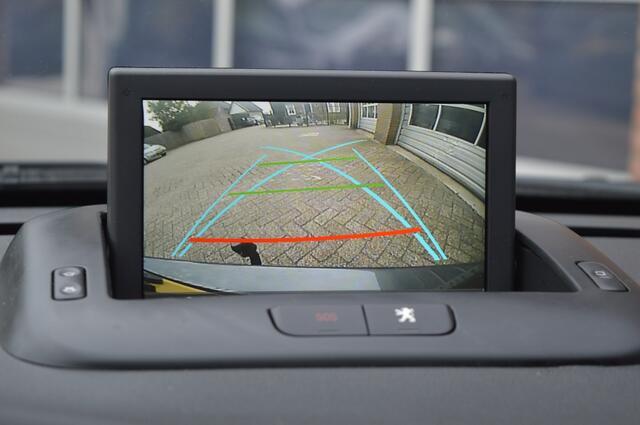 Peugeot 5008 1.6 B.L. Exe, 7 Zitplaatsen, Trekhaak, Navigatie