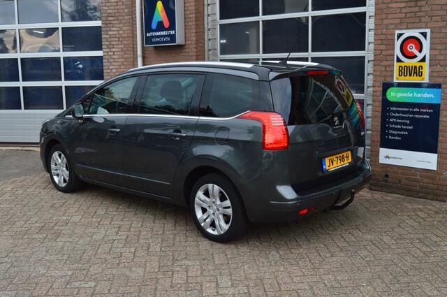Peugeot 5008 1.6 B.L. Exe, 7 Zitplaatsen, Trekhaak, Navigatie