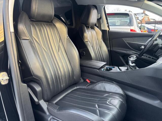 Peugeot 5008 2.0 HDI 2017 Grijs Kenteken 2017 Trekhaak