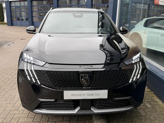 Peugeot 5008 1.2 Hybrid 145 PK GT Automaat | Elektrische Kofferklep | Panorama Schuif-/Kanteldak | 7-Zits | Navigatie | Parkeercamera | Keyless Entry | Parkeersensoren V+A | Full LED Verlichting | Stoel- & Stuurverwarming | 19" Lichtmetalen Velgen |