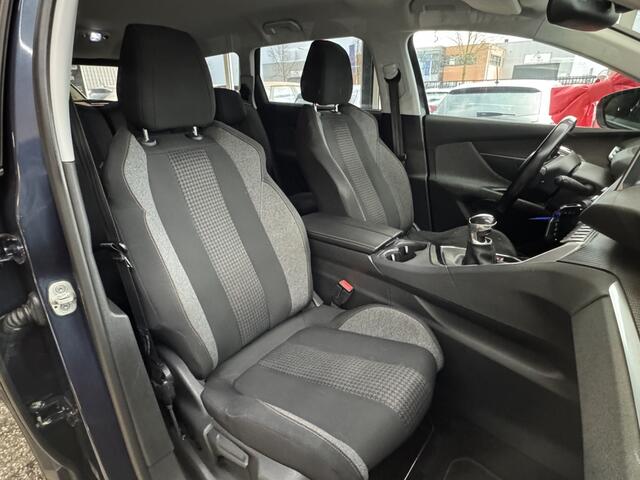 Peugeot 5008 1.2 Executive | 7Pers. | Afn. Trekhaak | Camera | Nap |