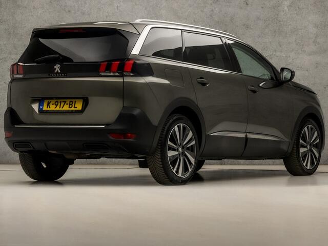 Peugeot 5008 1.2 PureTech Premium Sport 7 Persoons (APPLE CARPLAY, GROOT NAVI, MEMORY SEATS, STOELVERWARMING, LEDER, SPORTSTOELEN, GETINT GLAS, 360 CAMERA, ELEK ACHTERKLEP, NIEUWSTAAT)