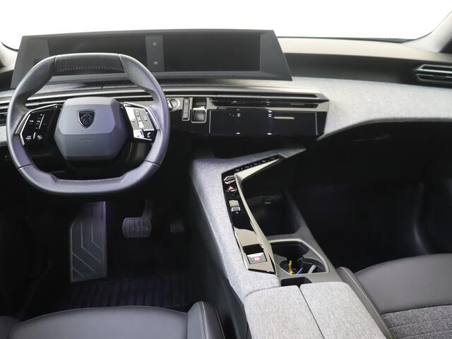 Peugeot 5008 1.2 Hybrid 145 Allure | Camera | Carplay | 7-Persoons | Climate Control |