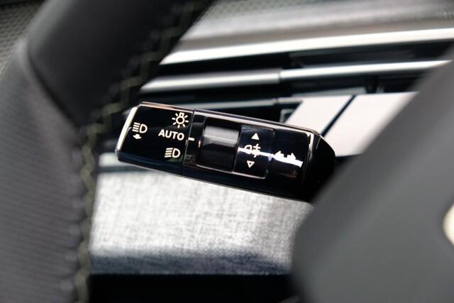 Peugeot 5008 1.2 Hybrid 145pk e-DCS6 GT 7 Persoons | Navi | App Connect | Adaptive Cruise | Panoramadak | Camera | Keyless | Stoelverwarming | Elektrische Achterklep | PDC