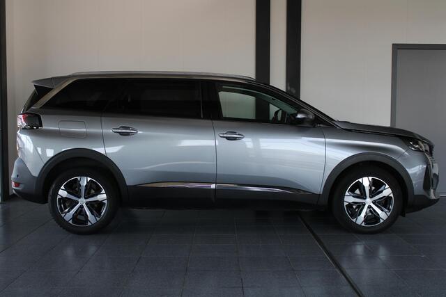 Peugeot 5008 1.2 PureTech Allure 7 persoons, Cruise/Climate Control, Keyless Start, Navigatie, Applecarpl./Andr. Auto, Dodehoekdetectie