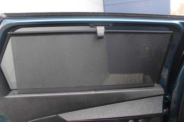 Peugeot 5008 1.2 PureTech 130pk Road Trip 7-zits Airco Navi Camera Carplay Nieuwstaat