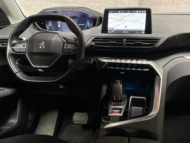 Peugeot 5008 1.2 PureTech Sport 7 Persoons Automaat (APPLE CARPLAY, GROOT NAVI, 360 CAMERA, TREKHAAK, SPORTSTOELEN, GETINT GLAS, CRUISE, NIEUWE APK, NIEUWSTAAT)