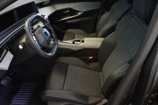 Peugeot 5008 1.2 Hybrid 145 Allure Automaat | 7 PERS | APPCONNECT | CAMERA + PDC | CRUISE | LANE-ASSIST |