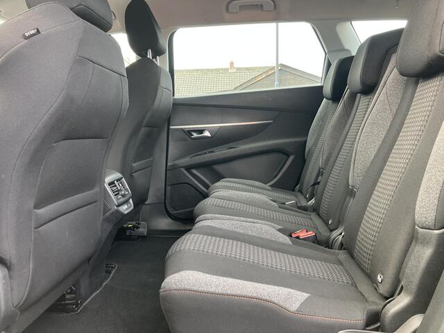 Peugeot 5008 1.2 PureTech Active | Schade | Export / Handel