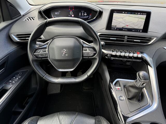 Peugeot 5008 130pk PT Premium 7p., Camera | Trekhaak | 19inch