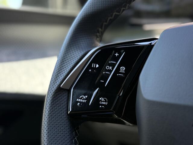 Peugeot 5008 1.2 Hybrid 145 GT l Pano l I-Connect l 7 Zitter l Stoelverwarming l