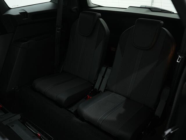Peugeot 5008 1.2 PURETECH 130PK GT EAT8 7-PERS | Navi | Adaptive Cruise | Stoelverwarming