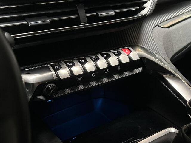 Peugeot 5008 1.2 PureTech Sport 7 Persoons (APPLE CARPLAY, GROOT NAVI, LEDER, 360 CAMERA, KEYLESS, SPORTSTOELEN, TREKHAAK, GETINT GLAS, NIEUWE APK, NIEUWSTAAT)