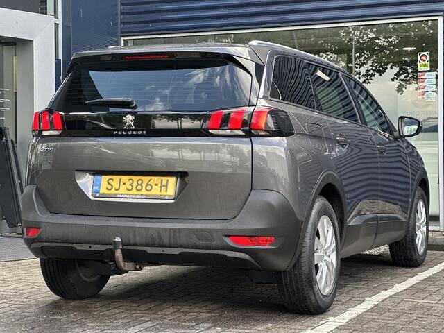 Peugeot 5008 1.2 PureTech Blue Lease Executive | Trekhaak | Cruise Control | Climate Control | Navigatie | Parkeersensoren | Apple Carplay/Android Auto | Draadloze telefoonlader | Lichtmetalen velgen | Dealer Onderhouden |