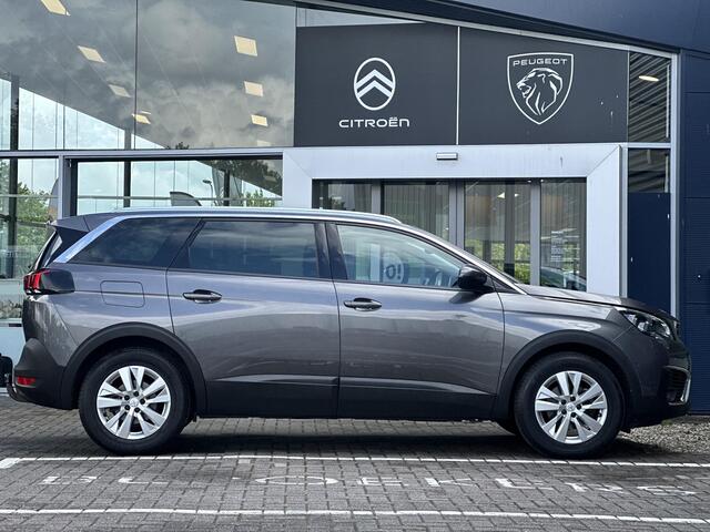 Peugeot 5008 1.2 PureTech Blue Lease Executive | Trekhaak | Cruise Control | Climate Control | Navigatie | Parkeersensoren | Apple Carplay/Android Auto | Draadloze telefoonlader | Lichtmetalen velgen | Dealer Onderhouden |