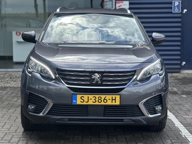 Peugeot 5008 1.2 PureTech Blue Lease Executive | Trekhaak | Cruise Control | Climate Control | Navigatie | Parkeersensoren | Apple Carplay/Android Auto | Draadloze telefoonlader | Lichtmetalen velgen | Dealer Onderhouden |