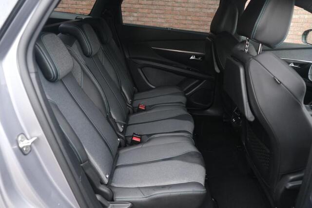 Peugeot 5008 1.2 PureTech 130pk EAT8 Allure | Navi | App Connect | Climate | Cruise | Keyless | Dodehoek