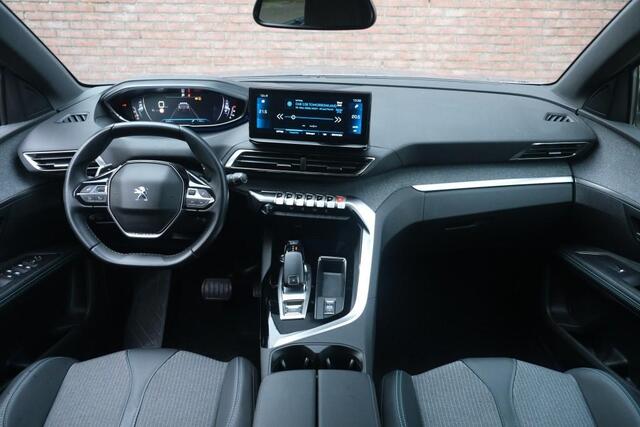 Peugeot 5008 1.2 PureTech 130pk EAT8 Allure | Navi | App Connect | Climate | Cruise | Keyless | Dodehoek