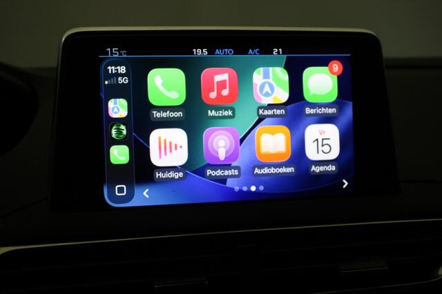 Peugeot 5008 1.2 PureTech Allure 7 Persoons - Trekhaak, Digitaal Cockpit, Carplay