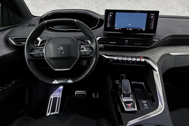 Peugeot 5008 1.2 PureTech Allure Pack | Half leder | Camera | Adaptieve cruise control | Navigatie