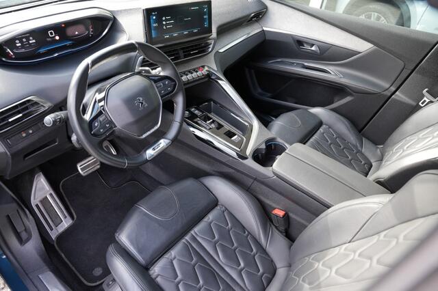 Peugeot 5008 1.2 PURET. GT Line / 7 Persoons /Massage stoelen / Carplay / Trekhaak