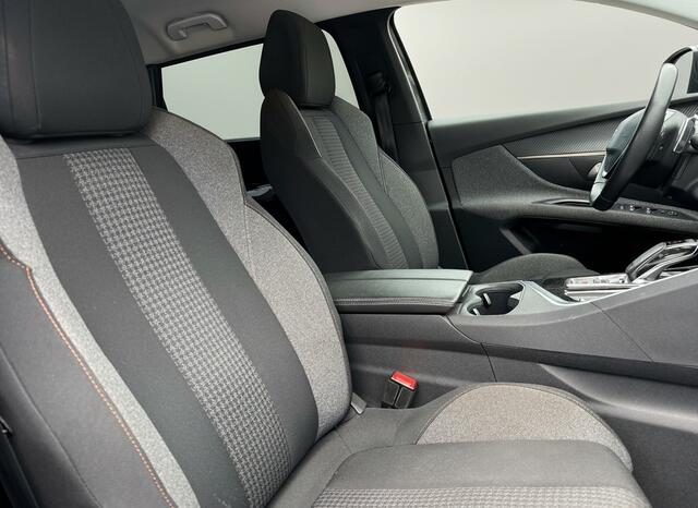 Peugeot 5008 130pk PT Active Pack Aut. 7p., Camera | Navi & CarPlay | Trekhaak