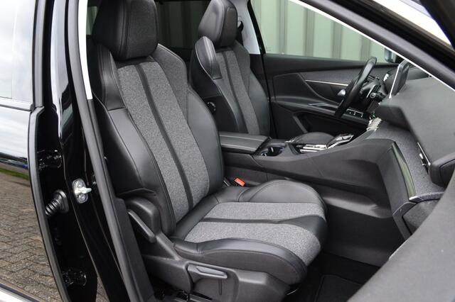 Peugeot 5008 1.2 PureTech Allure Navi/Trekhaak/19'' inch