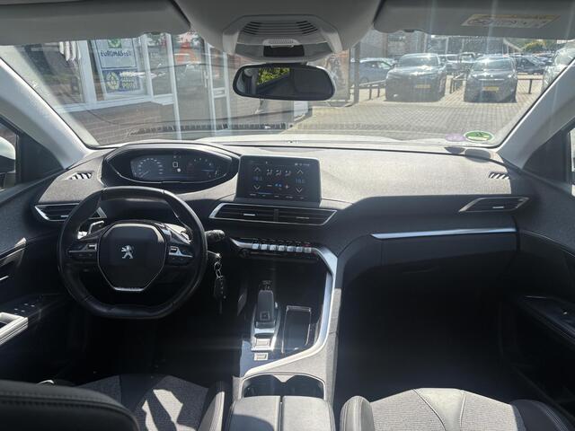 Peugeot 5008 1.2 PureTech Allure |Dealer Onderhouden|Camera|Navi|