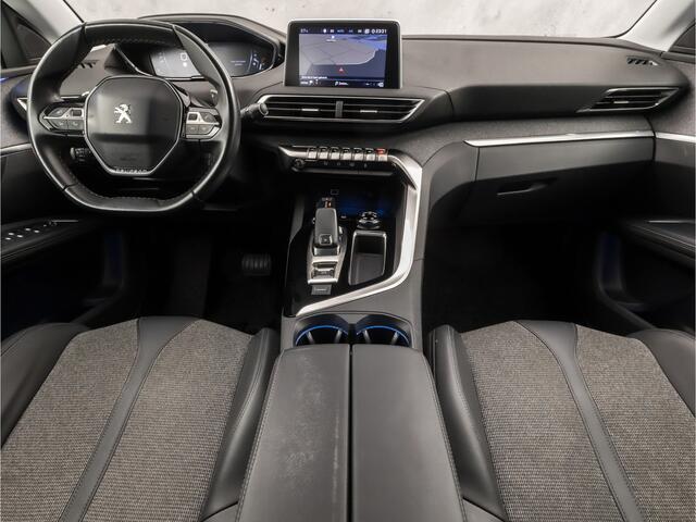 Peugeot 5008 1.2 PureTech Sport 7 Persoons Automaat (APPLE CARPLAY, GROOT NAVI, LEDER, KEYLESS, DRIVE MODE, SPORTSTOELEN, GETINT GLAS, PARKEERSENSOREN, NIEUWE APK, NIEUWSTAAT)
