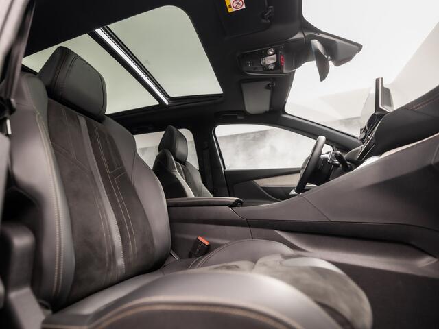 Peugeot 5008 1.2 PureTech GT Sport 7 Persoons Automaat (PANORAMADAK, APPLE CARPLAY, MEMORY SEAT, LEDER/ALCANTARA, 360 CAMERA, TREKHAAK, ADAPTIVE CRUISE, ELEK ACHTERKLEP, STOELVERWARMING, KEYLESS, NIEUWSTAAT)