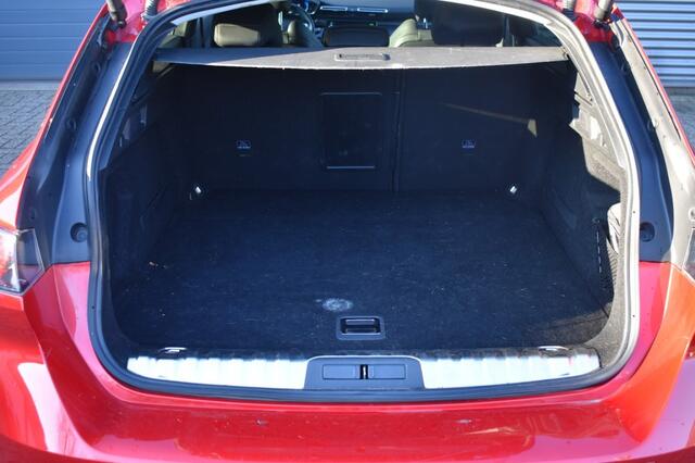 Peugeot 508 1.6 HYB / CARPLAY / STOELVERWARMING / CAMERA