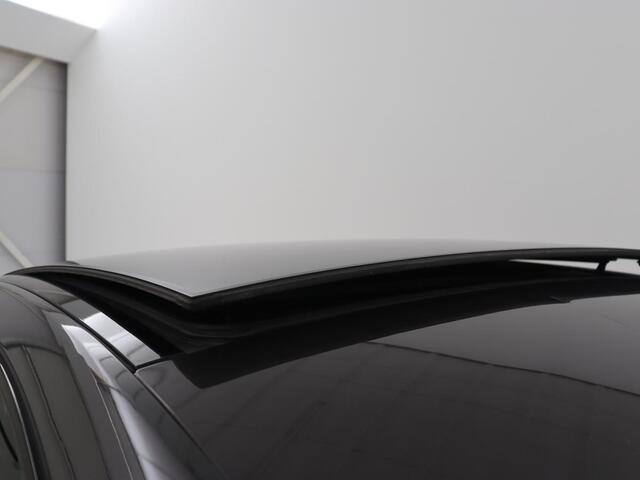 Peugeot 508 1.6 PureTech Blue Lease GT | Panoramadak | Trekhaak | Automaat | 360 Camera | Navigatie | Adaptive Cruise | PHEV | Lane assist | Stoelverwarming | Carplay | Focal audio | Leder| Pilot assist | LED | Getint glas