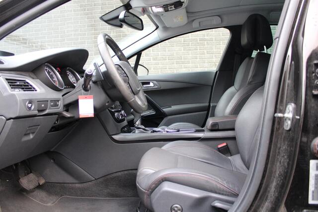 Peugeot 508 SW 1.6 e-THP GT-line Automaat, Trekhaak, Navigatie, Keyless Entry/Start, Navigatie, Achteruitrijcamera