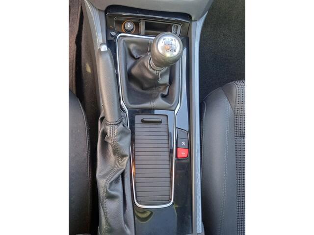 Peugeot 508 SW 1.6 e-THP Blue Lease Executive