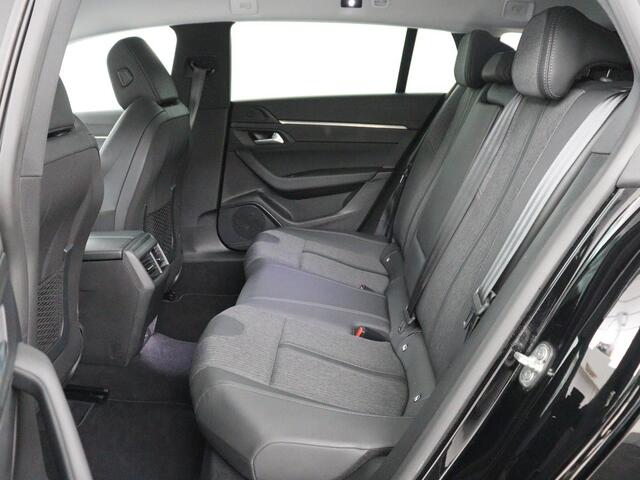 Peugeot 508 1.6 HYbrid Allure | Adaptive cruise | Half leder | Camera | Carplay | Full LED | Navigatie | Climate control | Parkeerhulp | PHEV | Plug In