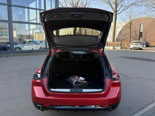 Peugeot 508 SW 1.6 HYbrid GT Pack Business VAN ¤ 28.900,- VOOR ¤ 25.877,- UW LENTEVOORDEEL: ¤ 3.023,-! | FULL OPTIONS | ADAPTIEVE CRUISE CONTROL | FOCAL AUDIO | 360 CAMERA | STOELVERWARMING | DEALER ONDERHOUDEN | ELEKTRISCHE KOFFERBAK | RIJKLAAR MET 12 MND BOVAG GARA