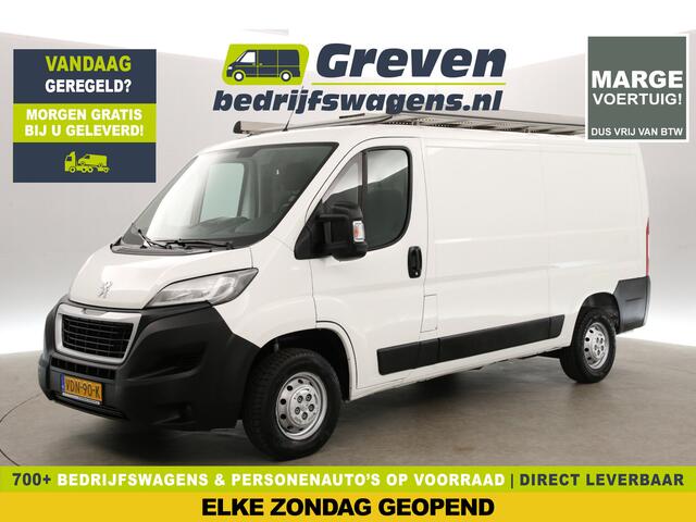 Peugeot BOXER 330 2.2 BlueHDi 120 L2H1 | MARGE! | Airco | Camera | Cruise | Navigatie | 3 Persoons | PDC | Imperiaal | Trekhaak