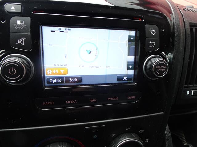 Peugeot BOXER 330 2.2 HDI L2H2 XR 3 zits airco