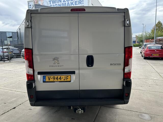 Peugeot BOXER 330 2.0 HDI L1H1 ZILVER NAVI