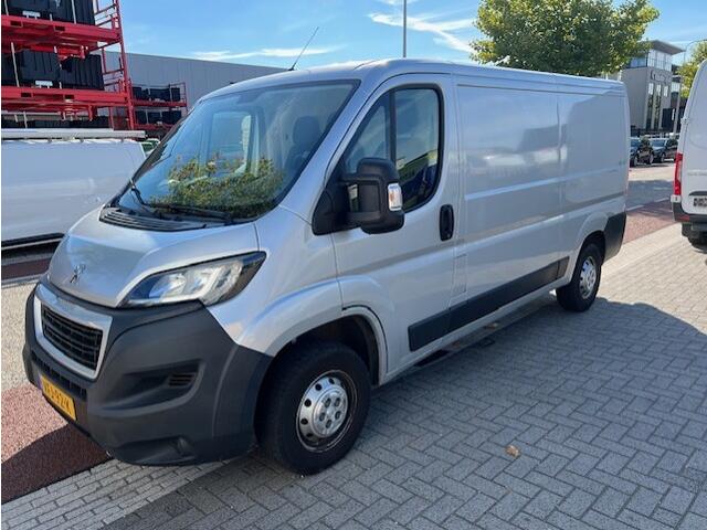 Peugeot BOXER 2.2 BlueHDi 120 L2H1 Premium LANG LAADKLEP LBW KLIMA