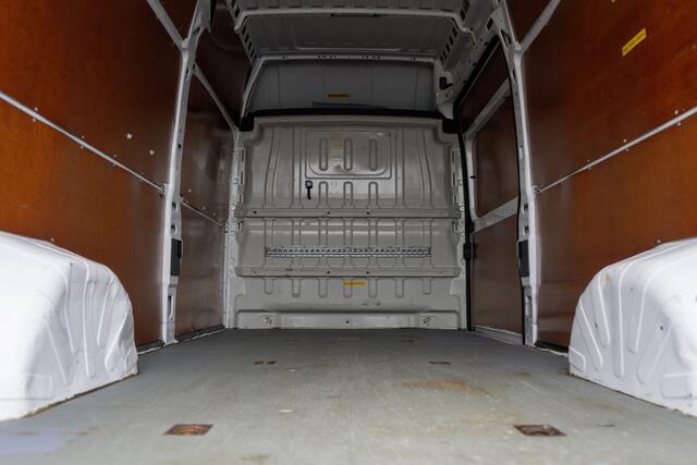 Peugeot BOXER BlueHDI L3H3 | 160PK | Camera | Navigatie | Cruise | Airco | 3T Trekgewicht | PDC | Euro 6