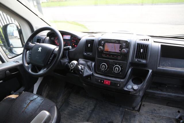Peugeot BOXER 2.2 BlueHDi 140 / DC / L2H1 / 2x Schuifdeur / APK 09-2026 / Airco..