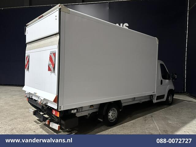 Peugeot BOXER 2.2 BlueHDi 141pk Bakwagen Laadklep Euro6 Airco | Cruisecontrol | 985kg laadvermogen Bijrijdersbank