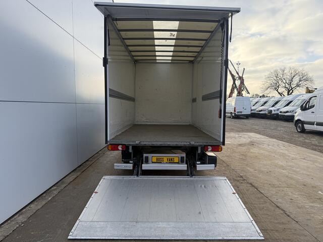 Peugeot BOXER 2.2 HDI 165PK Laadklep LED Cruise Control Climate Control Carplay Camera Standkachel Koffer Bakwagen Meubelbak