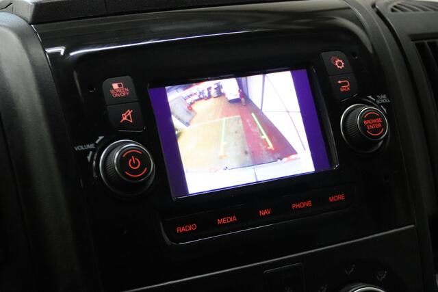 Peugeot BOXER 2.2 140PK L2H2 EURO 6