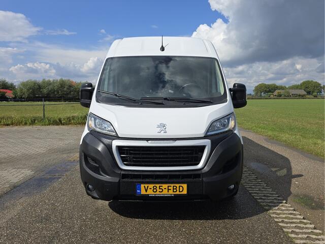 Peugeot BOXER 330 2.2 BlueHDi L2 H2 - 120 Pk - Euro 6 - Navi - ParkeerCamera - Airco - Cruise Control