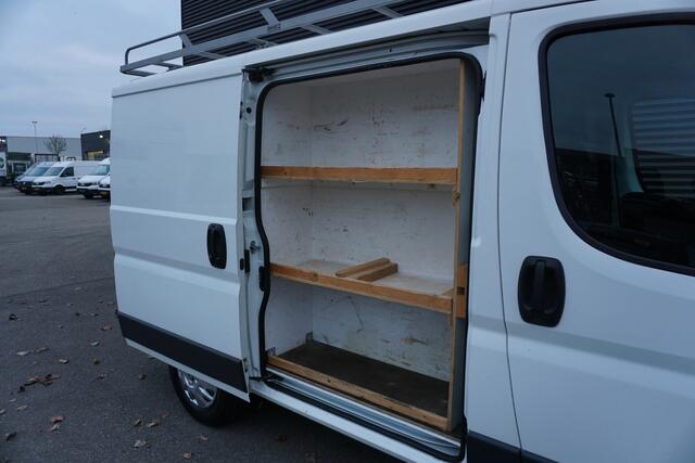 Peugeot BOXER 131pk Euro6 L1H1 Pro Navi Camera Trekhaak Cruise control Imperiaal