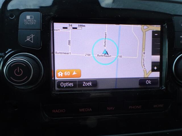 Peugeot BOXER 335 2.2 BlueHDi 140 L2H2 Premium LET OP 1 E VERSNELING STUK WEL GEWOON RIJDBAAR !!!!!!